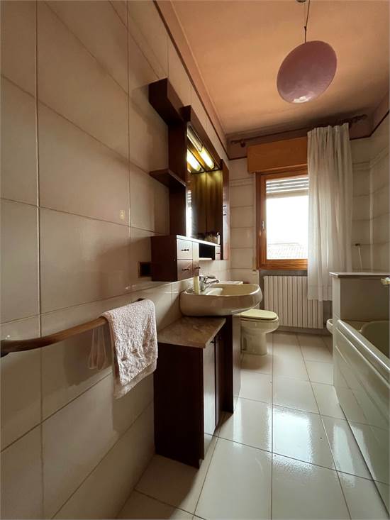 Bagno piano primo